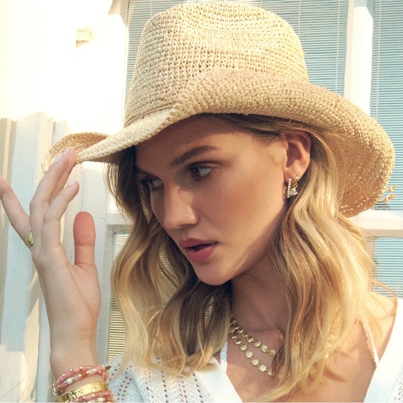 ARMS OF EVE, Sunhat - Picture 3 of 10